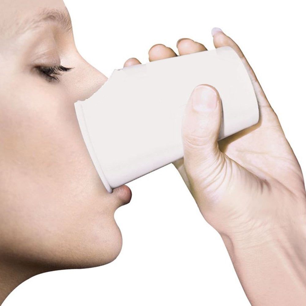 Nose Cut-out Cup Drinking Beaker