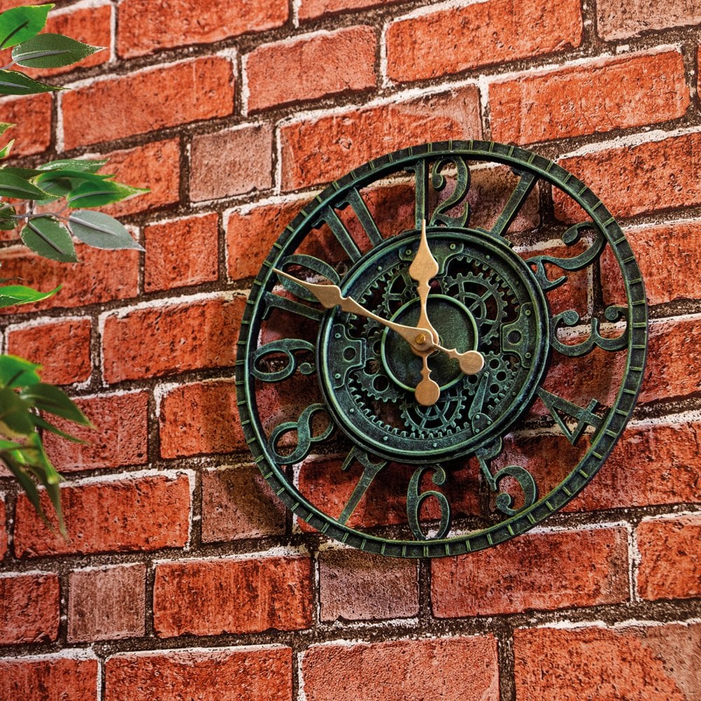 Vintage Style Antique Green Resin Wall Clock