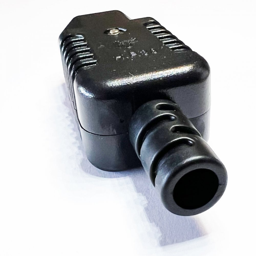 Pair Of Heavy Duty In-line IEC Male Rewireable Plugs