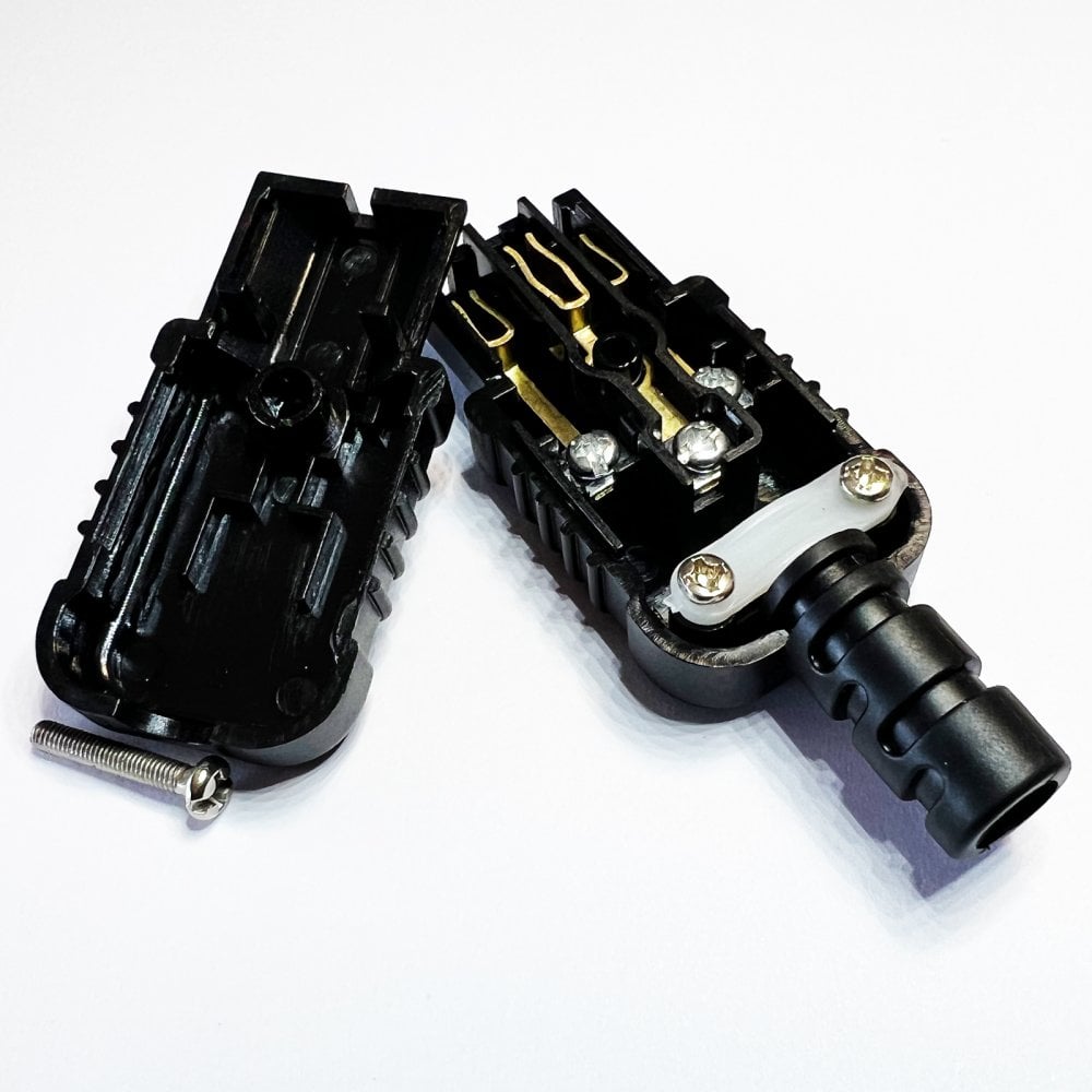 Pair Of Heavy Duty In-line IEC Female Rewireable Sockets