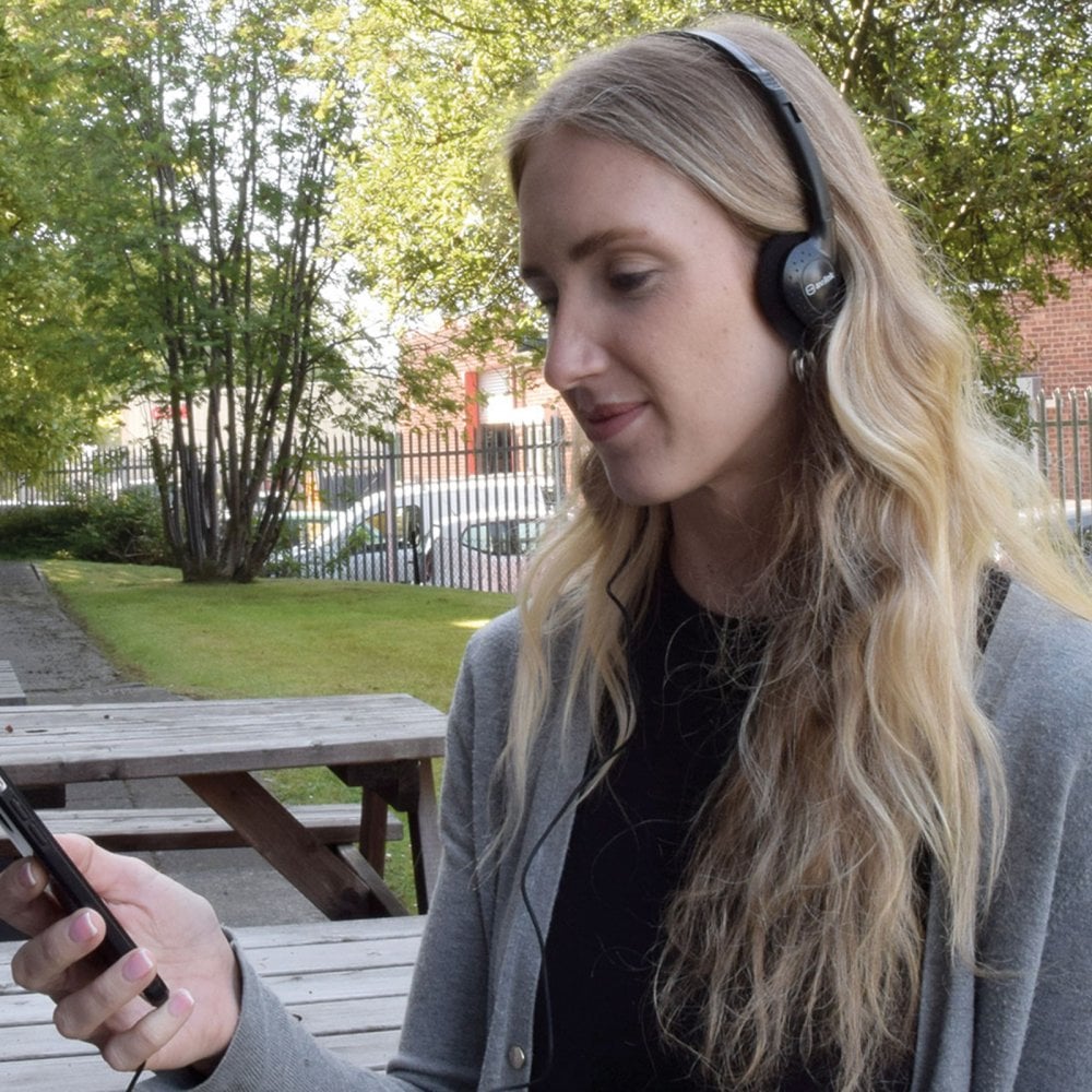 Comfort Lightweight Stereo Headphones with Jack Adaptor
