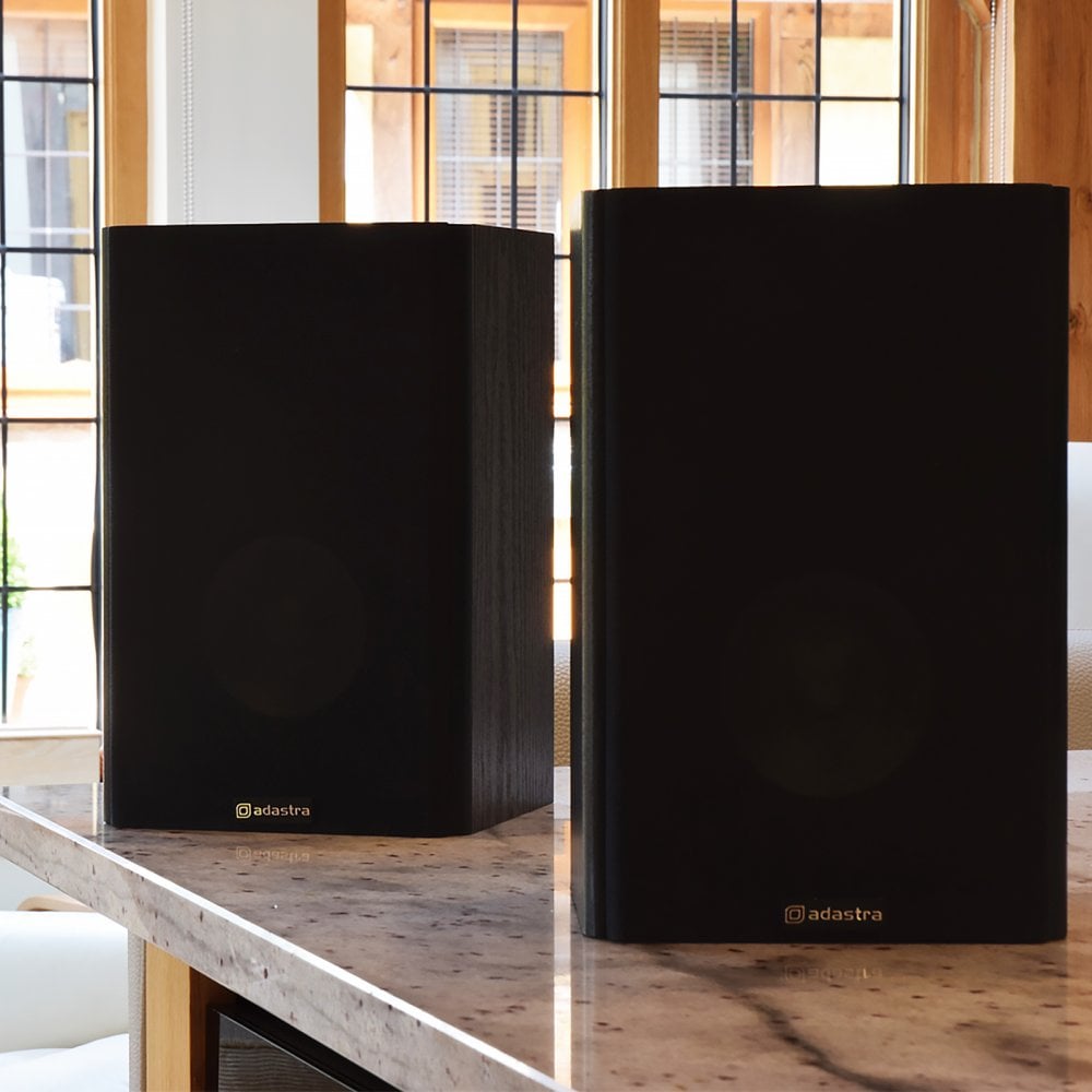 AB-5 Traditional Woodgrain Vinyl Bookshelf Speakers