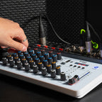 Q-PAD-8 Compact Mixer USB, Bluetooth & Audio Interface
