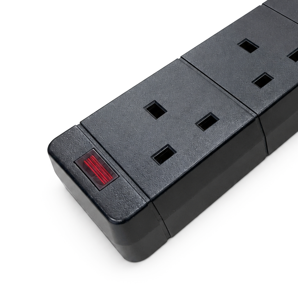 Rewirable 4 Gang Trailing UK Mains Socket