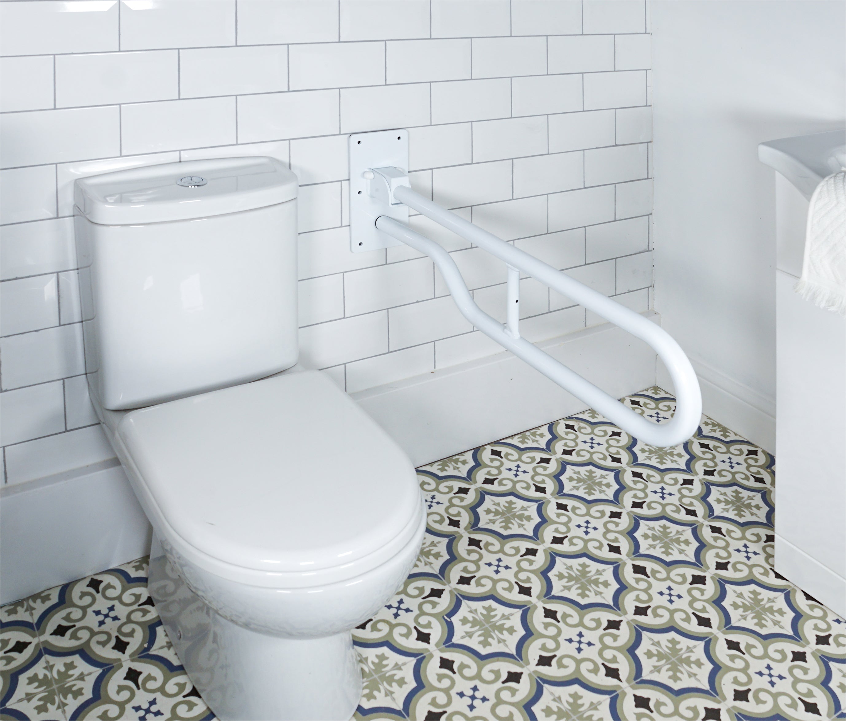 Solo Hinged Arm Support With Positive Lock System 3 Sizes